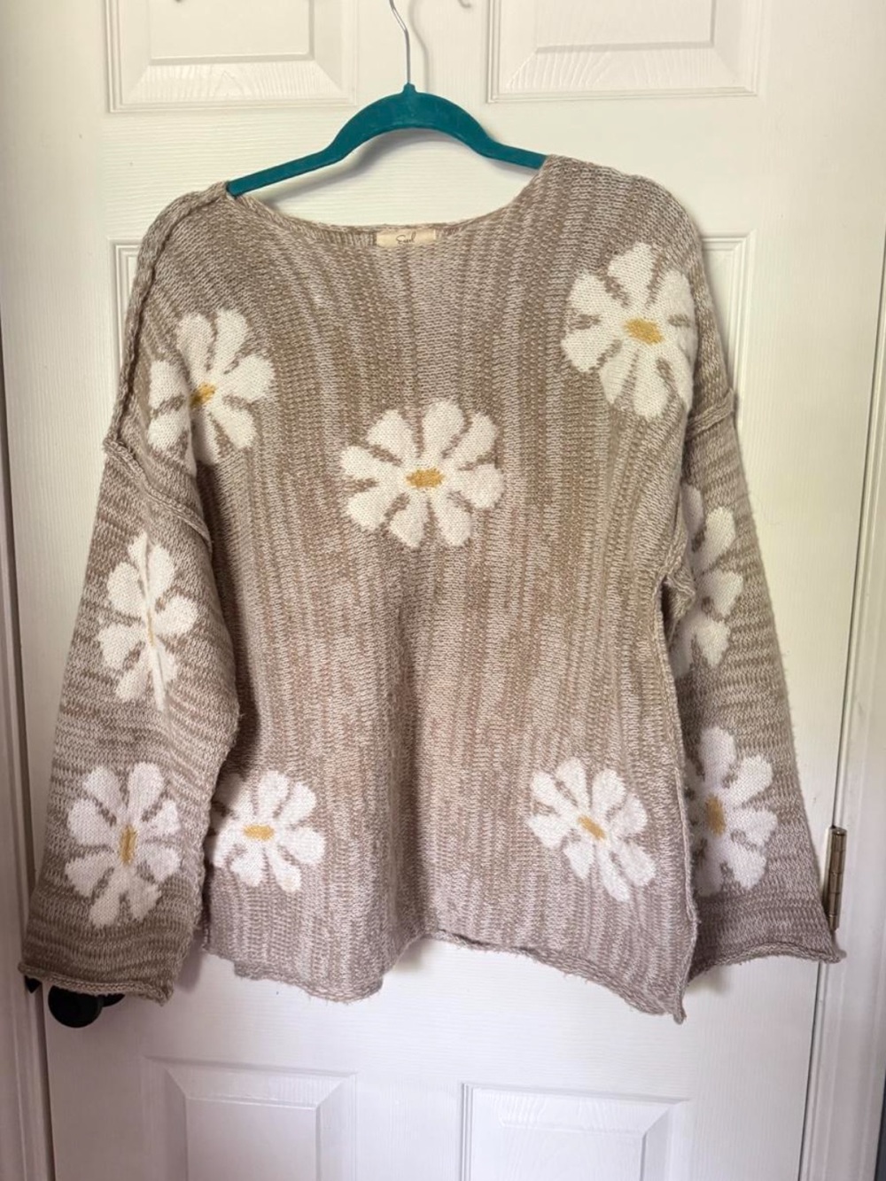 Easel Daisy Floral Knit Sweater